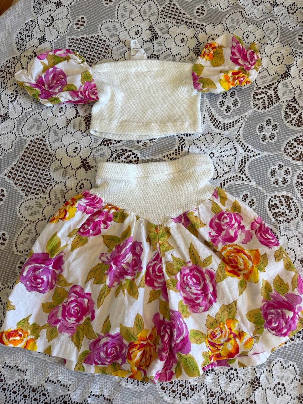 Vintage White Floral Two-Piece Set with Pink & Yellow Roses